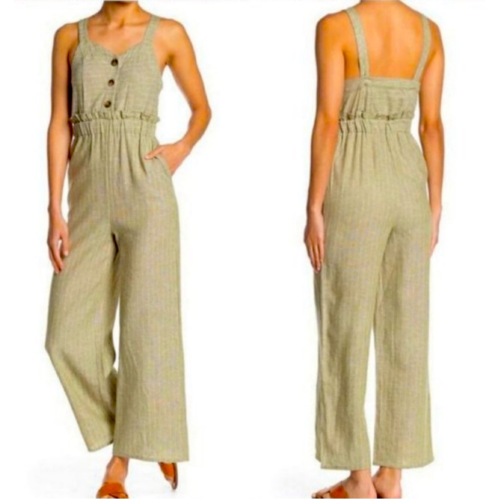 Romeo and juliet coutour NWT green and white pin striped romper size medium